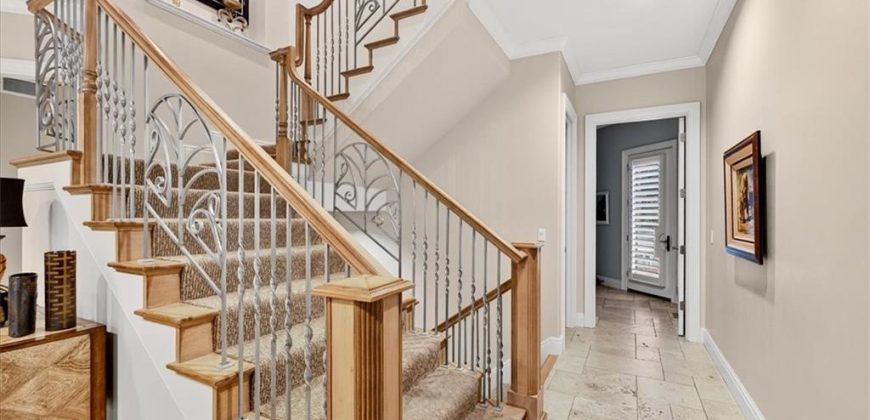 Homes for Sale in Parkville, MO 64152 | 6006  West Shore Court