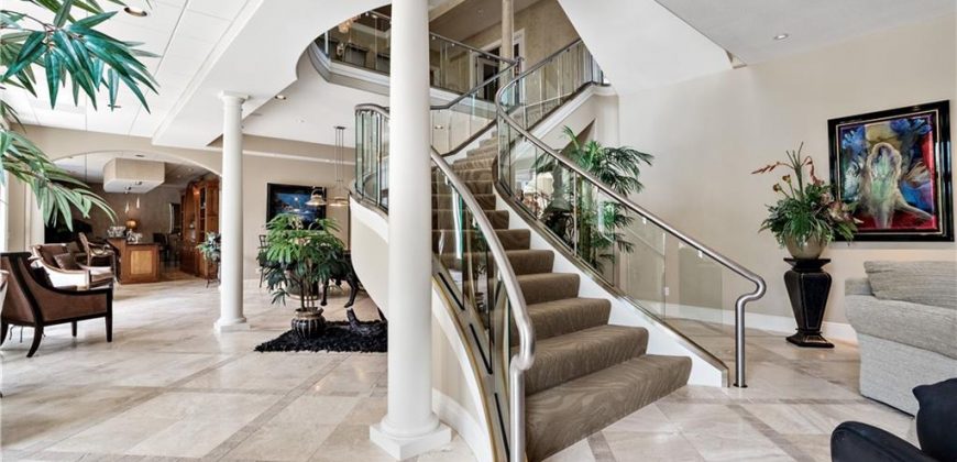 Homes for Sale in Parkville, MO 64152 | 6006  West Shore Court