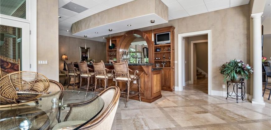 Homes for Sale in Parkville, MO 64152 | 6006  West Shore Court