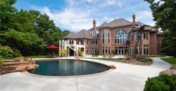 Homes for Sale in Parkville, MO 64152 | 6006  West Shore Court