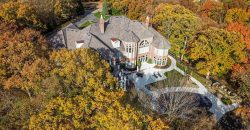 Homes for Sale in Parkville, MO 64152 | 6006  West Shore Court