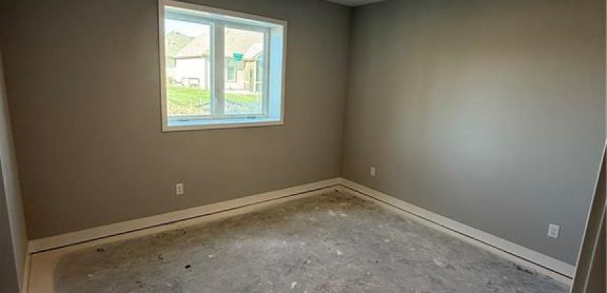 Homes for Sale in Parkville, MO 64152 | 7040 NW Forest Lakes Drive