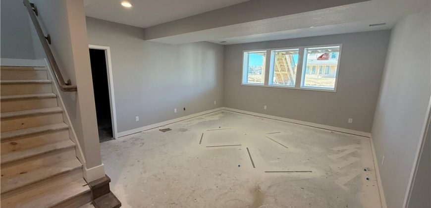 Homes for Sale in Parkville, MO 64152 | 7040 NW Forest Lakes Drive