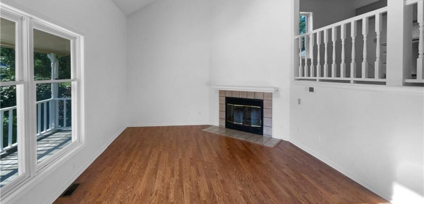 Homes for Sale in Kearney, MO 64060 | 1706  Regency Drive