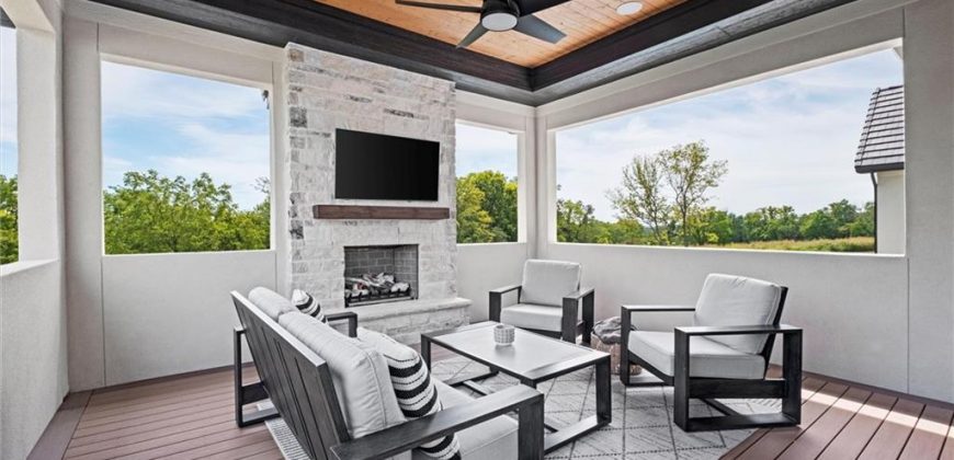 Homes for Sale in Parkville, MO 64152 | 7390 N National Drive