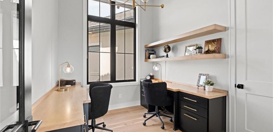 Homes for Sale in Parkville, MO 64152 | 7390 N National Drive