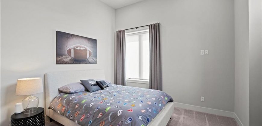 Homes for Sale in Parkville, MO 64152 | 7390 N National Drive