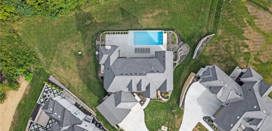 Homes for Sale in Parkville, MO 64152 | 7390 N National Drive