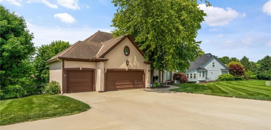 Homes for Sale in Parkville, MO 64152 | 10013 NW Crooked Road