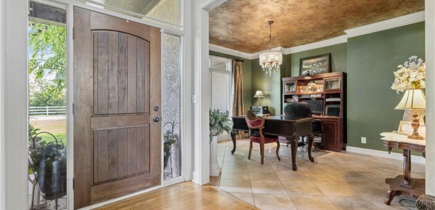 Homes for Sale in Parkville, MO 64152 | 10013 NW Crooked Road