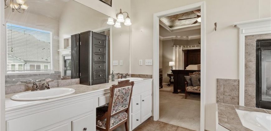 Homes for Sale in Parkville, MO 64152 | 10013 NW Crooked Road