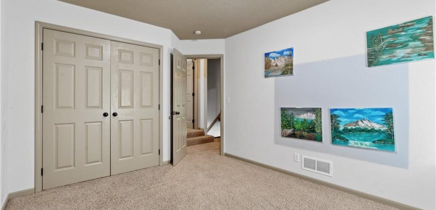 Homes for Sale in Parkville, MO 64152 | 10013 NW Crooked Road