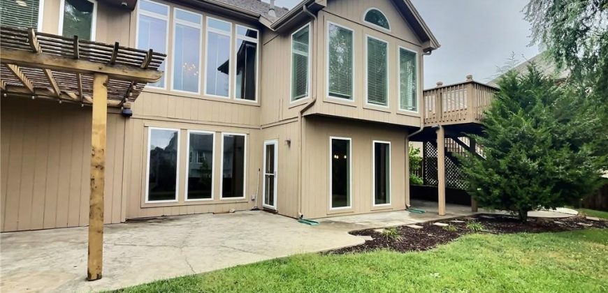 Homes for Sale in Kansas City, MO 64119 | 6505 N Spruce Avenue