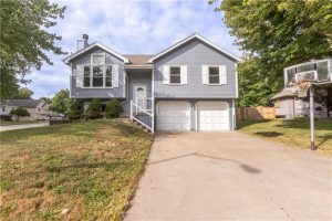 8502-N-Carson-Avenue-mls-2572495-image-1