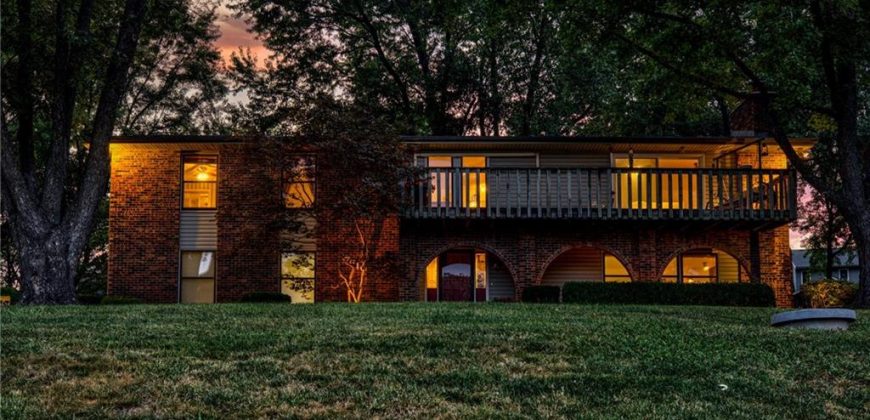 Homes for Sale in Weatherby Lake, MO 64152 | 7610 NW Westside Drive