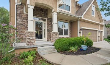 Homes for Sale in Kansas City, MO 64155 | 2210 NE 111th Street