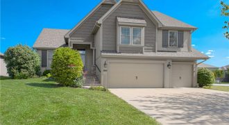 Homes for Sale in Kansas City, MO 64156 | 9103 N Bales Avenue