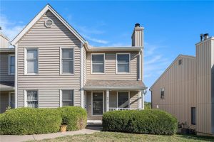 4512-NW-58th-Terrace-mls-2579512-image-1