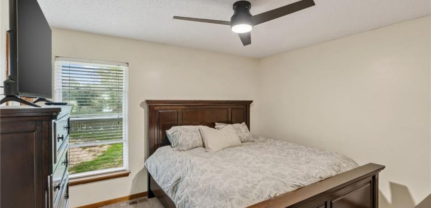 Homes for Sale in Kearney, MO 64060 | 210 E 22nd Street