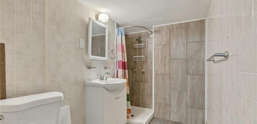 Homes for Sale in Kansas City, MO 64119 | 4905 N Smalley Avenue