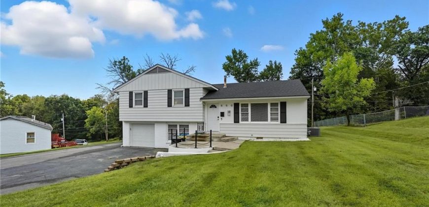 Homes for Sale in Kansas City, MO 64155 | 800 NE 90th Street