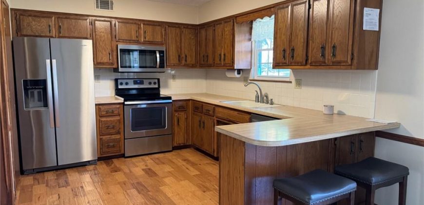 Homes for Sale in Liberty, MO 64068 | 2120  Pin Oak Drive