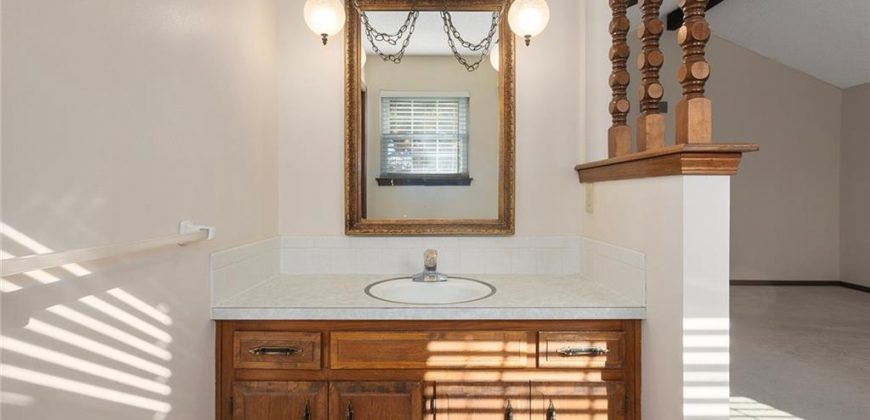 Homes for Sale in Liberty, MO 64068 | 2120  Pin Oak Drive