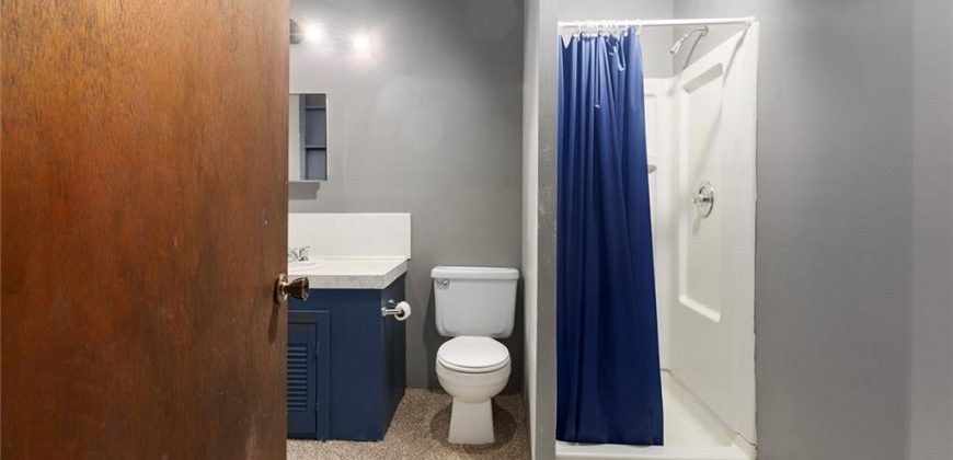 Homes for Sale in Liberty, MO 64068 | 2120  Pin Oak Drive