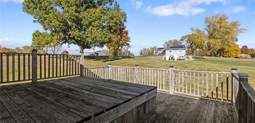 Homes for Sale in Liberty, MO 64068 | 2120  Pin Oak Drive