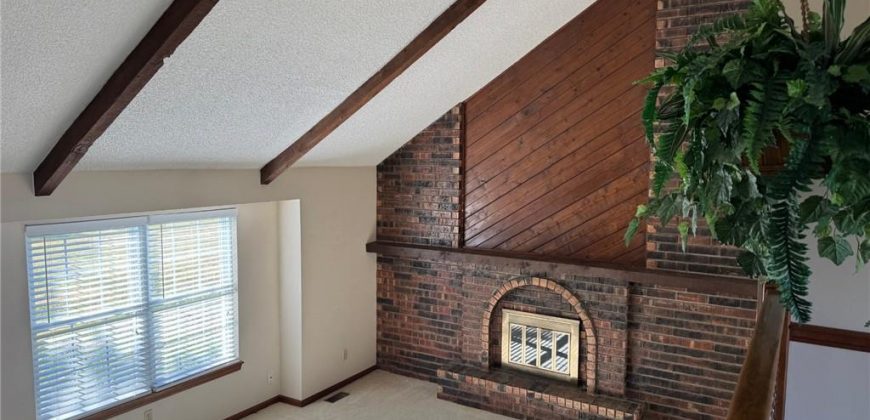 Homes for Sale in Liberty, MO 64068 | 2120  Pin Oak Drive