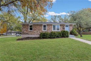 11515-N-Charlotte-Street-mls-2587211-image-1