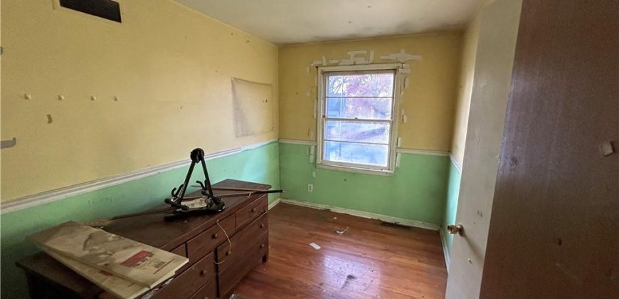 Homes for Sale in North Kansas City, MO 64116 | 3335 N chippewa Drive