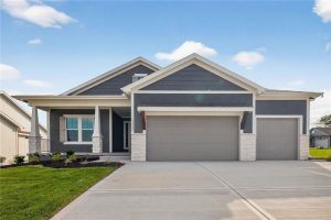 12425-NW-Empress-Street-mls-2551501-image-1