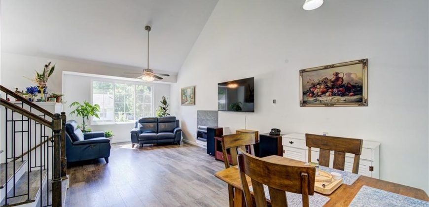 Homes for Sale in Parkville, MO 64152 | 5716 NW Creekview Drive