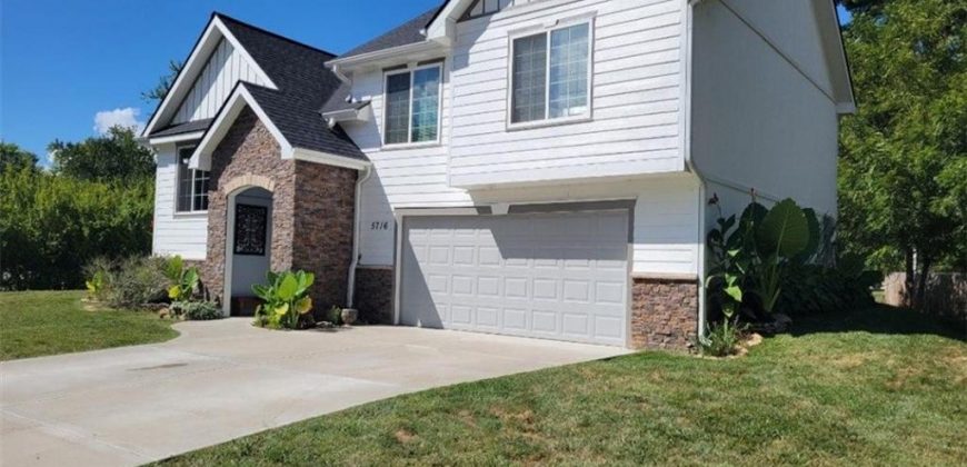 Homes for Sale in Parkville, MO 64152 | 5716 NW Creekview Drive