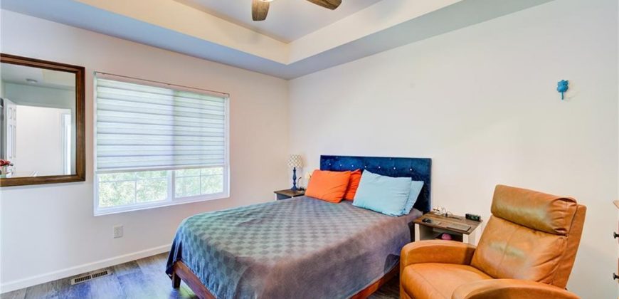 Homes for Sale in Parkville, MO 64152 | 5716 NW Creekview Drive