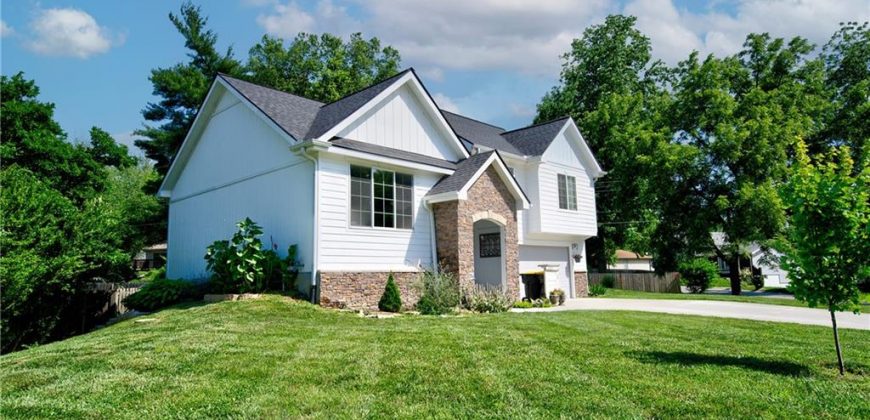 Homes for Sale in Parkville, MO 64152 | 5716 NW Creekview Drive