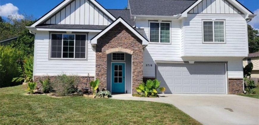 Homes for Sale in Parkville, MO 64152 | 5716 NW Creekview Drive