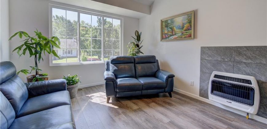 Homes for Sale in Parkville, MO 64152 | 5716 NW Creekview Drive