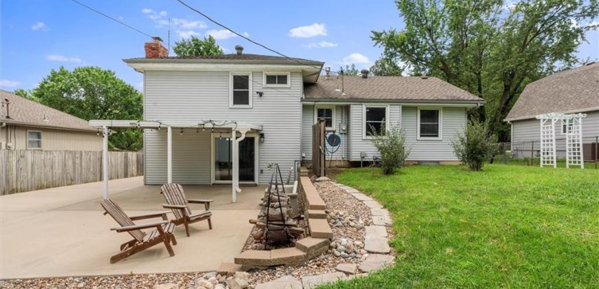 Homes for Sale in Kansas City, MO 64118 | 1206 NE 81st Terrace