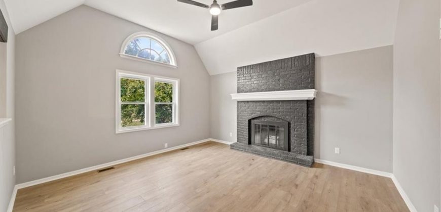 Homes for Sale in Gladstone, MO 64119 | 7109 N Indiana Street