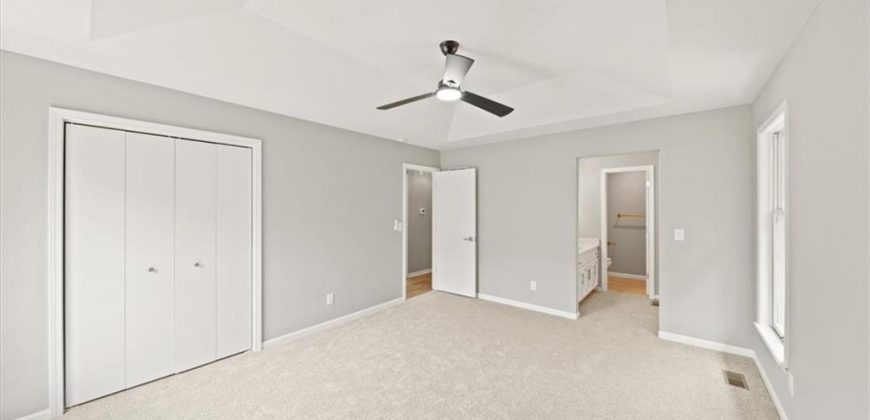 Homes for Sale in Gladstone, MO 64119 | 7109 N Indiana Street