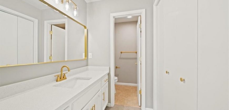 Homes for Sale in Gladstone, MO 64119 | 7109 N Indiana Street