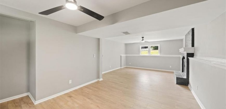 Homes for Sale in Gladstone, MO 64119 | 7109 N Indiana Street