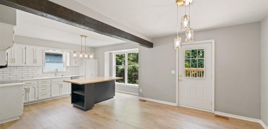 Homes for Sale in Gladstone, MO 64119 | 7109 N Indiana Street