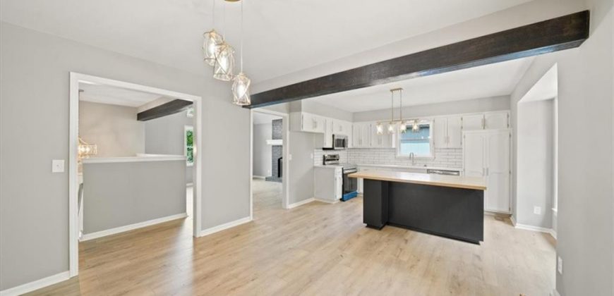 Homes for Sale in Gladstone, MO 64119 | 7109 N Indiana Street