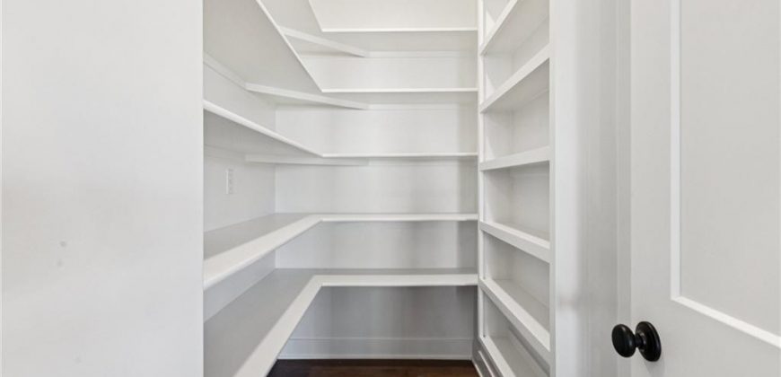 Homes for Sale in Liberty, MO 64068 | 1836  Green Meadow Drive