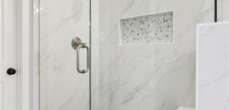 Homes for Sale in Liberty, MO 64068 | 1836  Green Meadow Drive