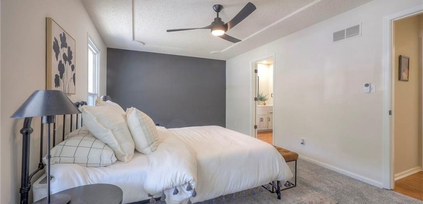 Homes for Sale in Liberty, MO 64068 | 1124  Amesbury Avenue