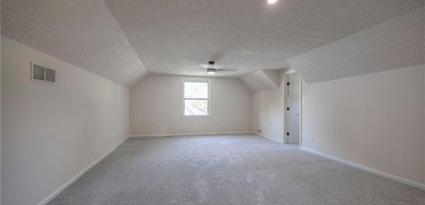 Homes for Sale in Liberty, MO 64068 | 1124  Amesbury Avenue